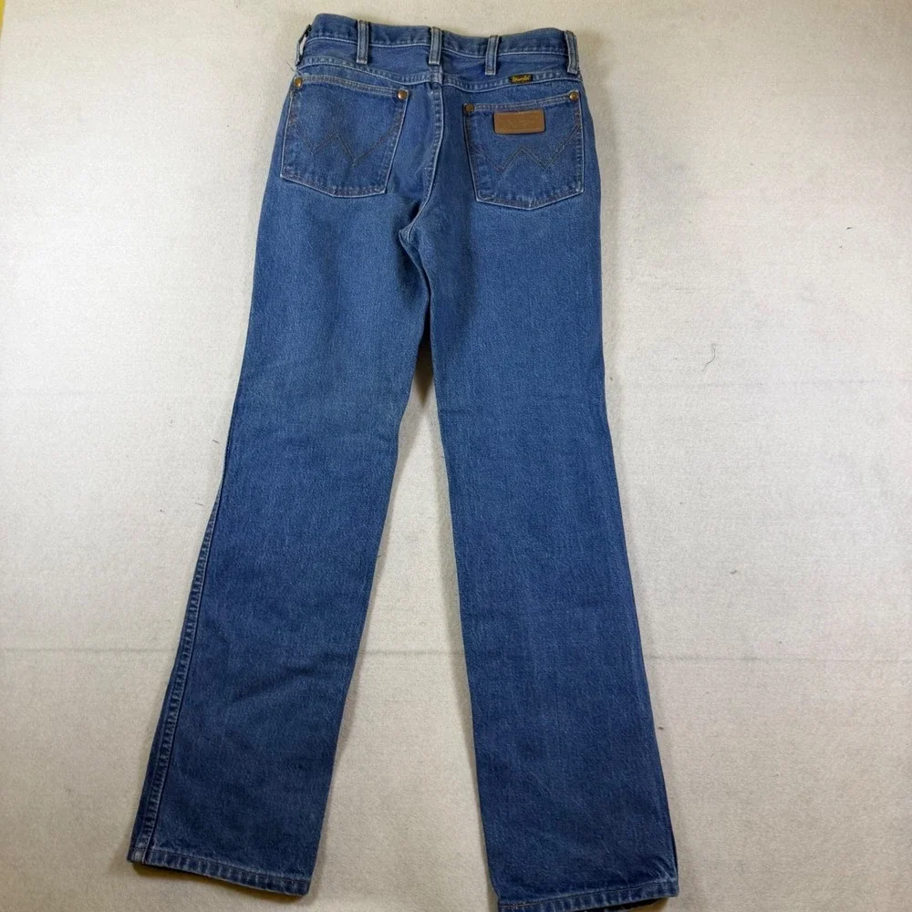 Wrangler 936DEN Mens Fit Cowboy Cut Jeans Blue Medium Wash Made in USA 30x32